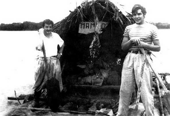 Che Guevara (right) with Alberto Granado (left) aboard their "Mambo-Tango" raft on the Amazon River in June of 1952