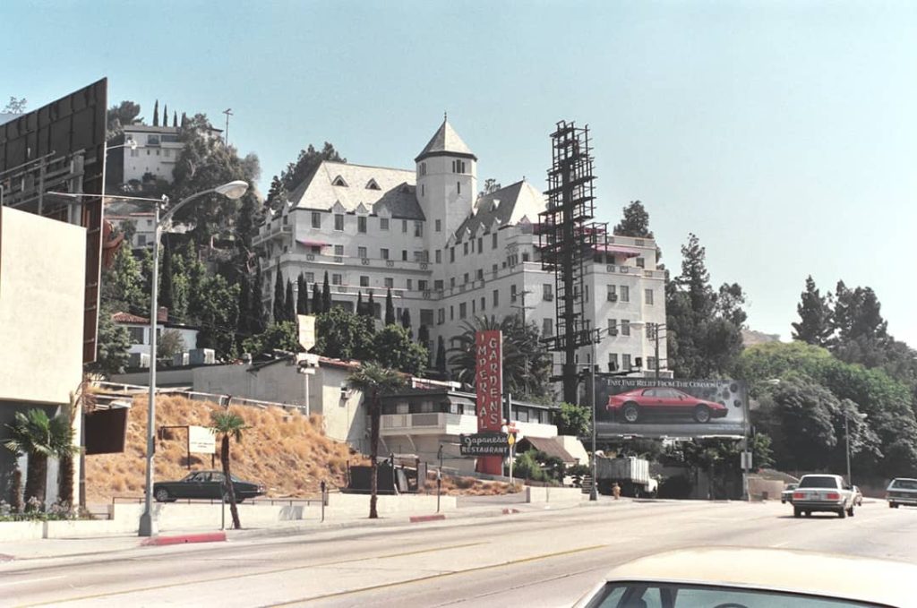 Picture of the Chateau Marmont hotel in the eighties (1988)