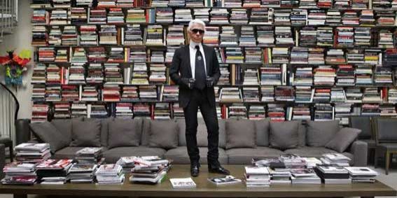 Karl Lagerfeld at his personal library. A work by Stefan Strumbel