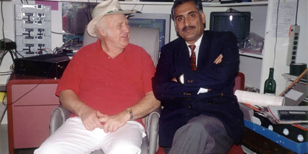 Ken Kesey (left) with Munir Ahmed Badini (right) (2013)